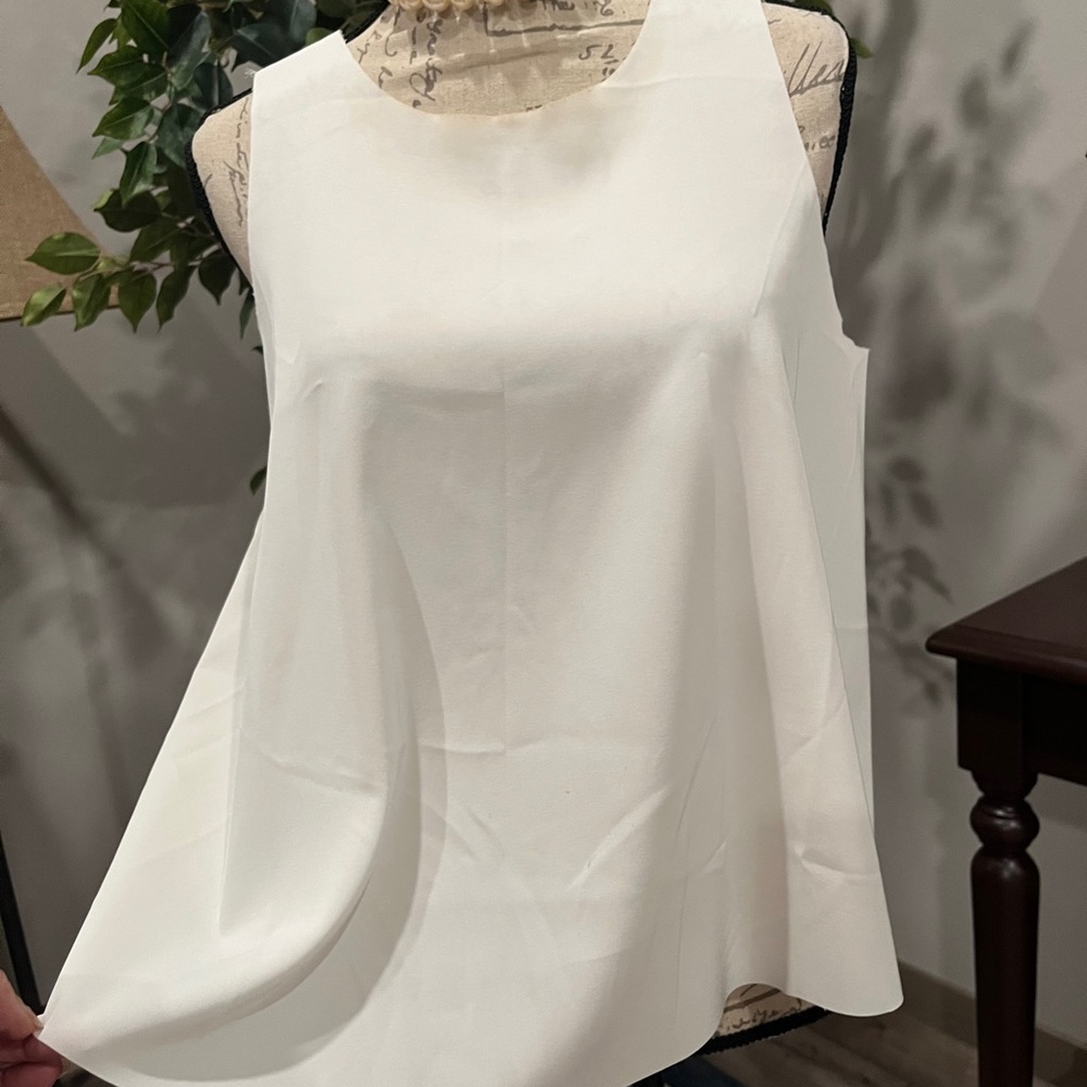AYR White Sleeveless A-Line Tank